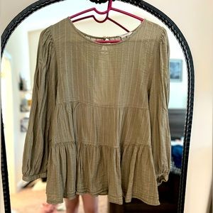 American Eagle Open Back Blouse